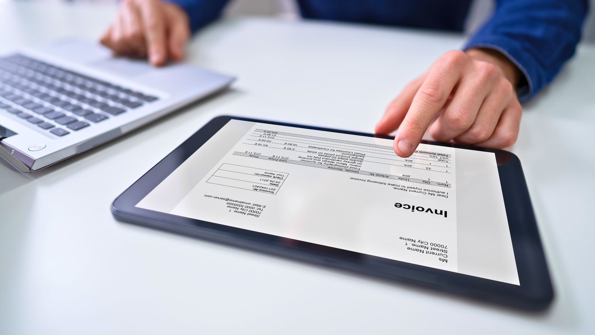 Cómo digitalizar una empresa paso a paso (guía 2026)